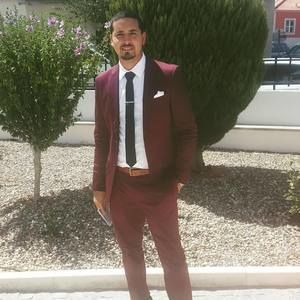 Meet your Posher, Luis